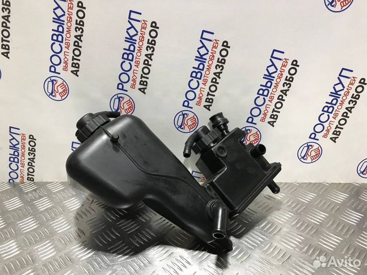 Бачок гур Mercedes-Benz W220