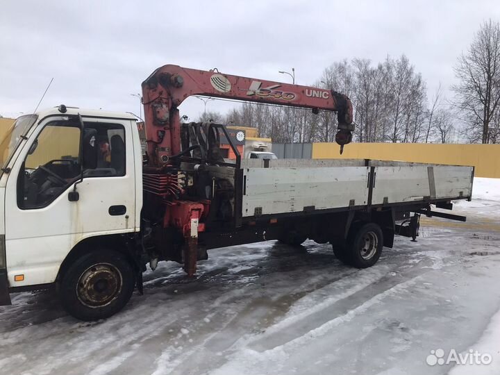 Isuzu NQR75 с КМУ, 2008