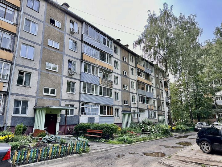 4-к. квартира, 77 м², 3/5 эт.