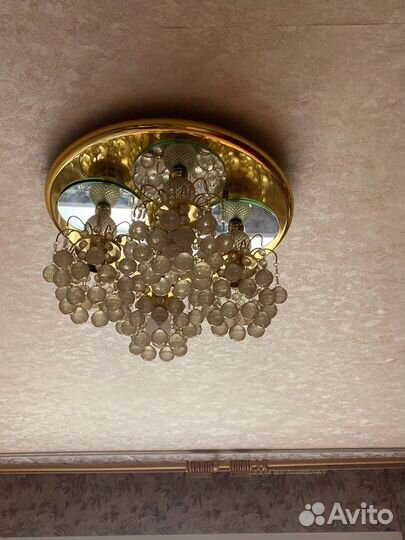 Светильник потолочный