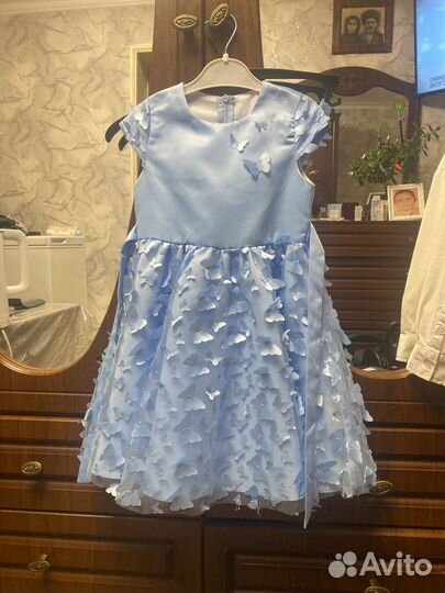 Платье очень красивое