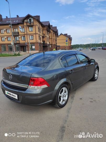 Opel Astra 1.6 МТ, 2009, 237 000 км