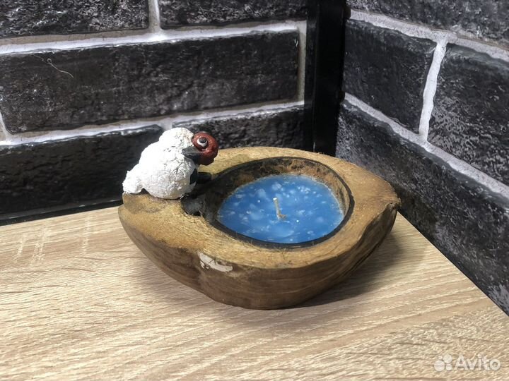 К.2410 Свеча в Кокосе Тайланд