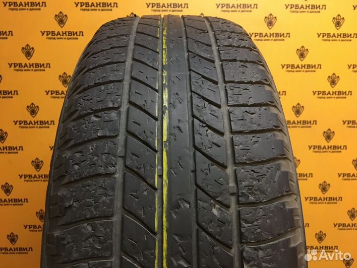 Goodyear Wrangler HP All Weather 235/65 R17 104H