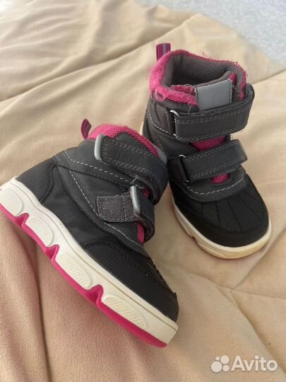 Ботинки демисезонные для девочки 23р tombi