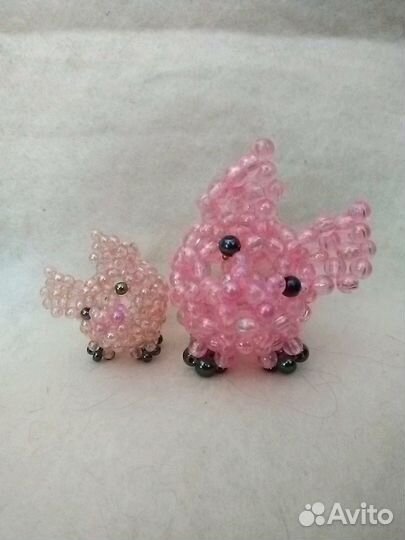 Брелок игрушка из бисера