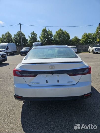 Toyota Camry 2.0 CVT, 2024