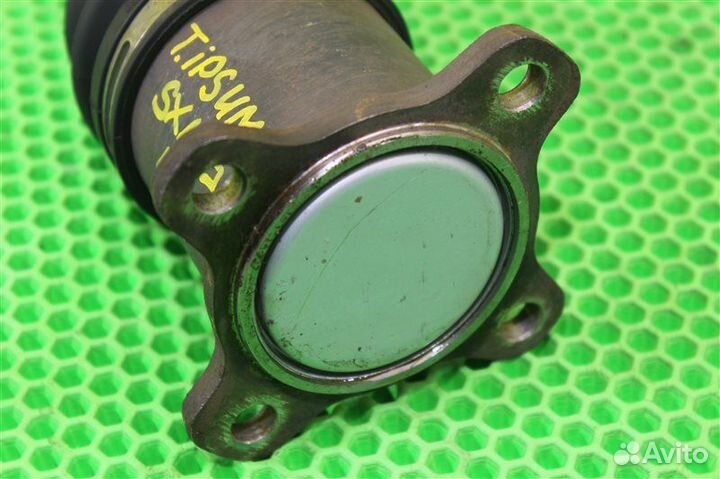 Шрус внутренний задний Toyota Ipsum SXM15 3S-FE