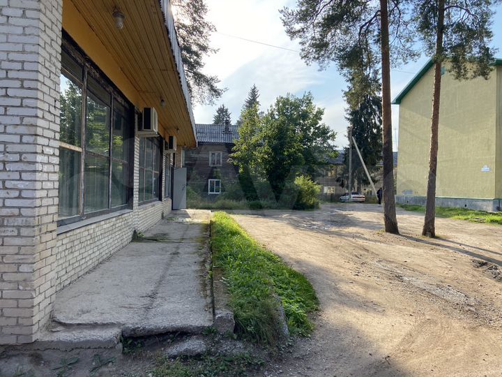 Здание, 287.5 м²