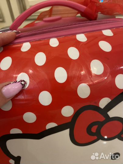 Чемодан Hello Kitty