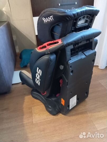 Детское автокресло