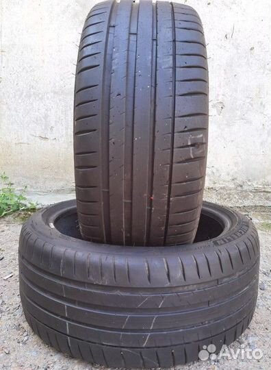Michelin Pilot Sport 4 235/40 R19 96Y
