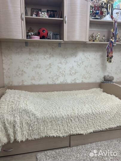 Продам модульную мебель для детской комнаты