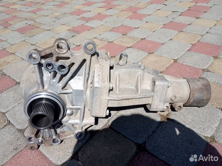 Раздаточная коробка mitsubishi outlanler XL 2,4