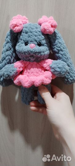 Заяц в розовом платье с бантиками,котик