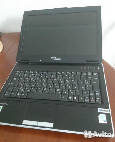 Ноутбук Fujitsu-Siemens amilo PRO V3205 без HDD