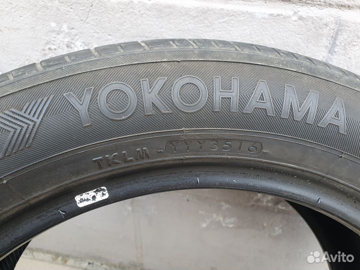 Yokohama BluEarth E70 215/55 R17