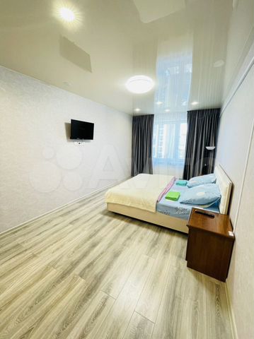 1-к. квартира, 54 м², 10/25 эт.