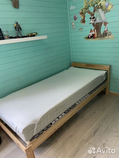 Кровать 90х200 IKEA