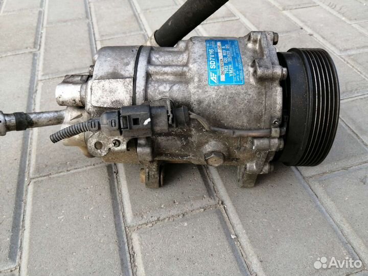 Компрессор кондиционера Фольксваген Шаран 1,9 тди