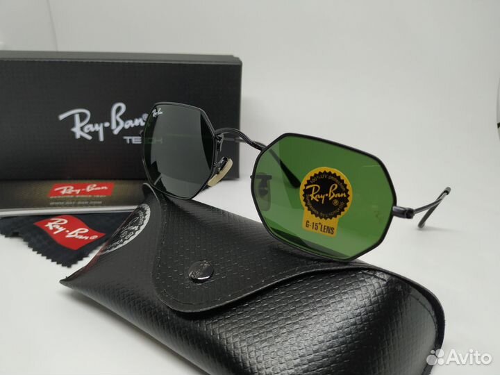 Солнцезащитные очки Ray Ban