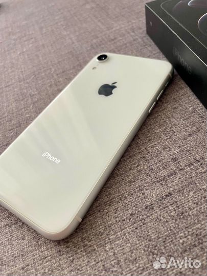 iPhone Xr, 128 ГБ