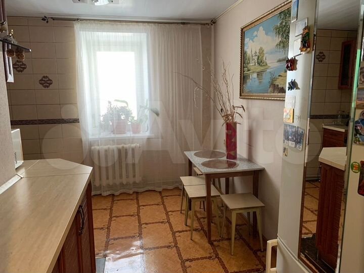 2-к. квартира, 60 м², 4/4 эт.