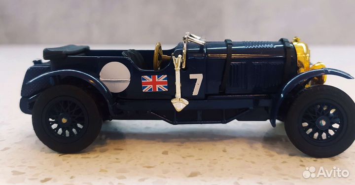 Matchbox модель Bentley 1930г