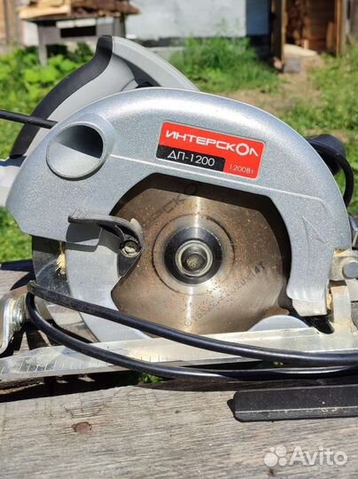 Дисковая пила интерскол