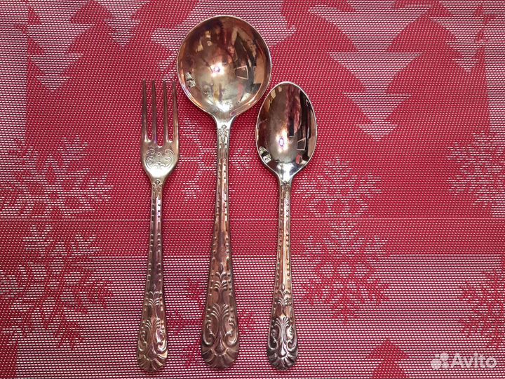 Набор столовых приборов