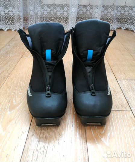Мужские лыжные ботинки