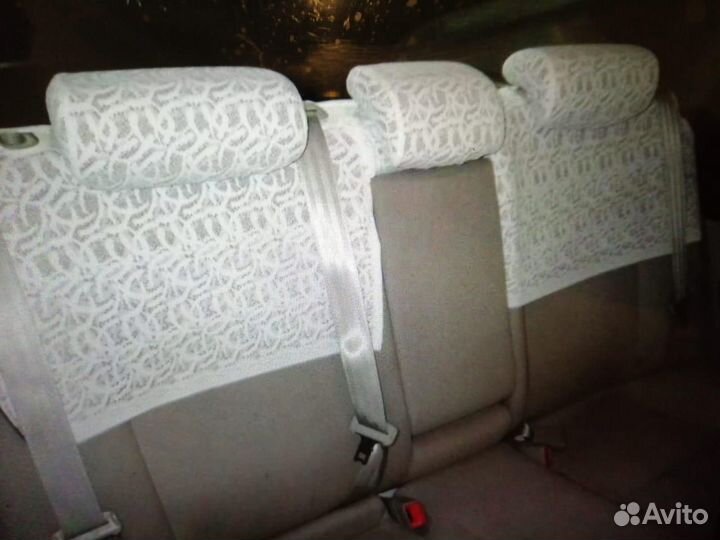 Автомобильные чехлы Приус 20 (Prius)