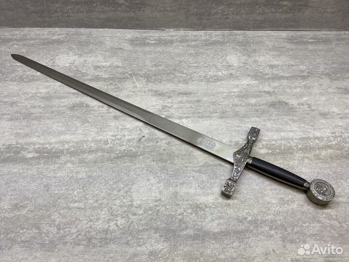 Свенирный меч короля Артура (Эскскалибур)