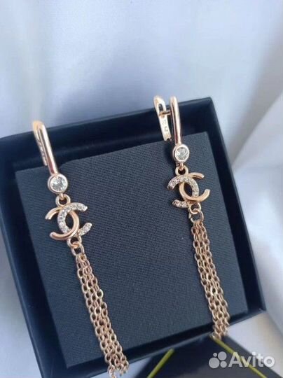 Серьги Шанель
