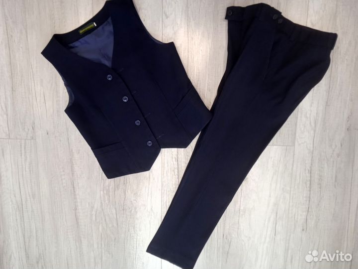 Школьная форма жилет и брюки 134