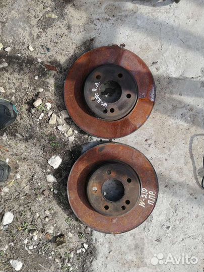 Тормозной диск передний Мерседес W210