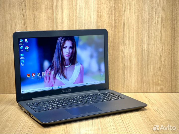 Игровой ноутбук Asus / GeForce 920M / коробка