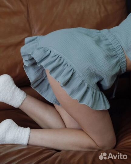 Шортики с воланами