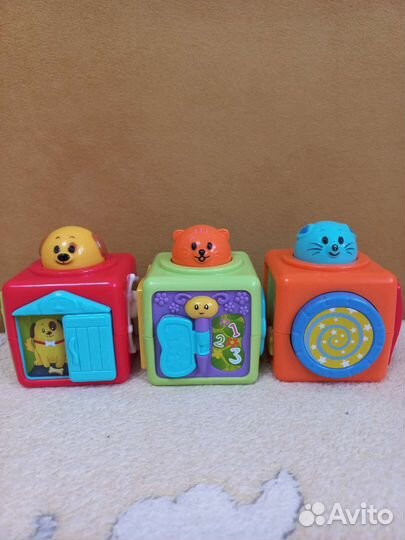 Развивающие игрушки, кубики