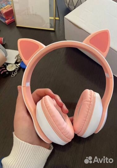 Наушники со светящимися ушками CAT STN-28