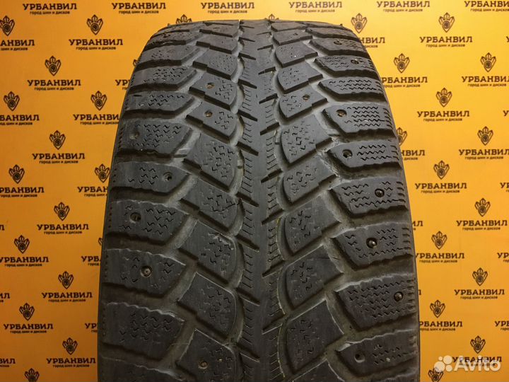 Kumho I'Zen Wis KW19 235/55 R17 103T