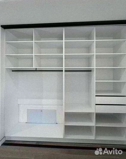 Шкаф купе встроенный