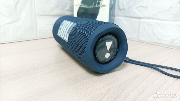 Блютуз колонка JBL