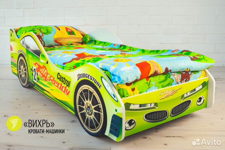 Детская кровать машина
