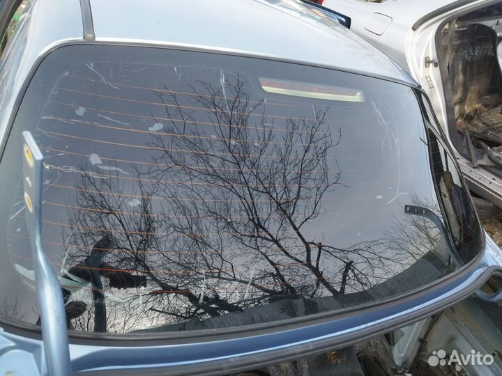 Заднее стекло фиат альбеа