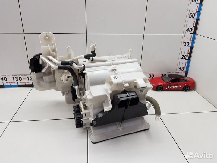 Корпус отопителя (Mazda 6)