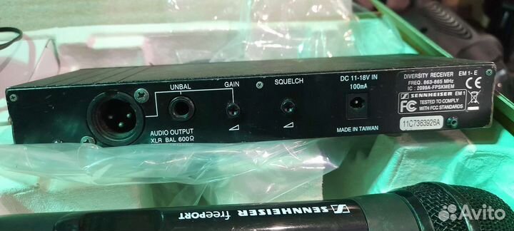 Радиомикрофон sennheiser