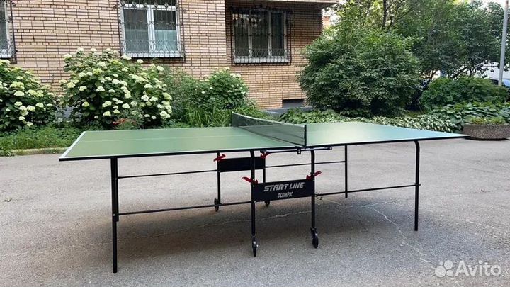 Теннисный стол
