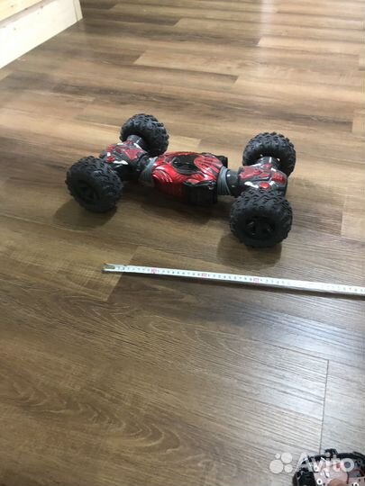 Машинка перевертыш внедорожник на радиоуправлении