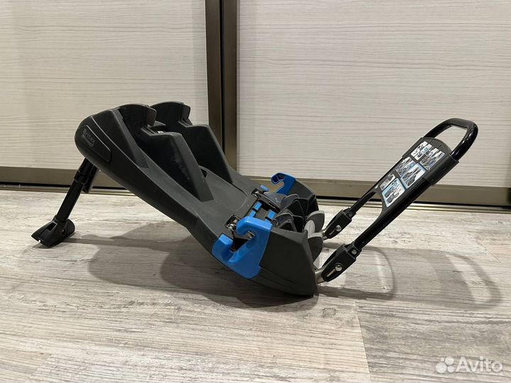 Автолюлька + база Britax romer baby safe i-size